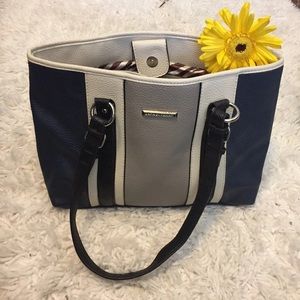 Dana Buchman Handbag/Purse